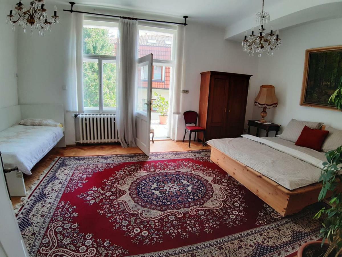 Rooms In Prague-Big+Comfy מראה חיצוני תמונה