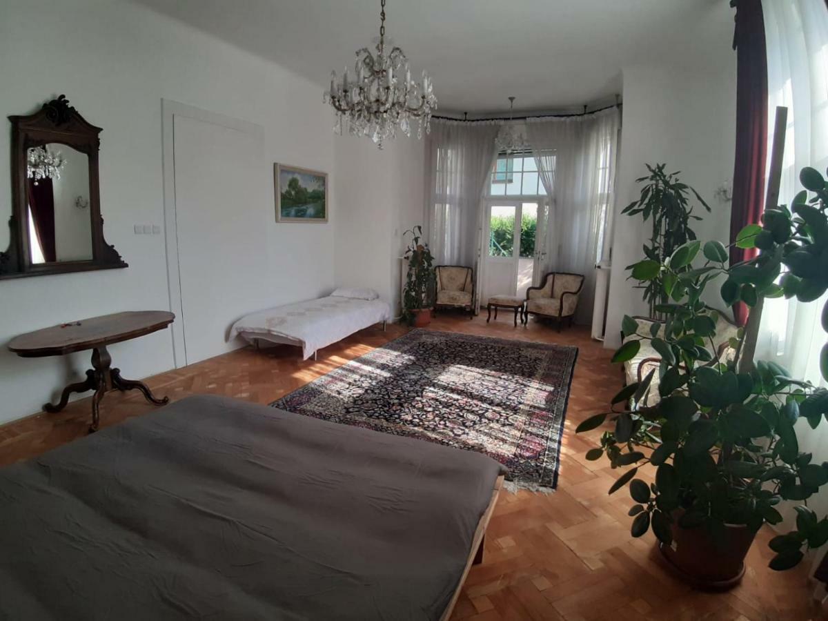 Rooms In Prague-Big+Comfy מראה חיצוני תמונה