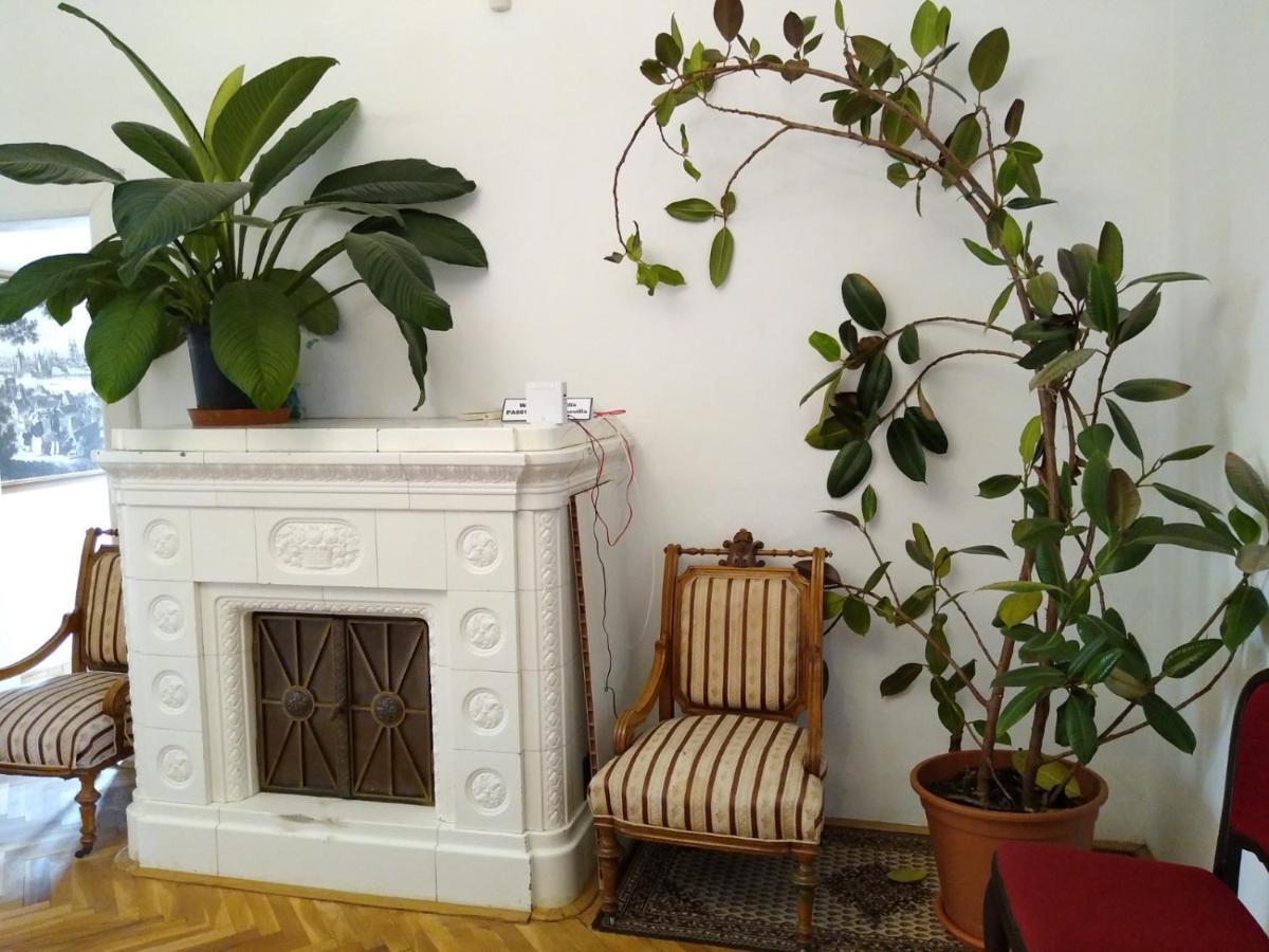 Rooms In Prague-Big+Comfy מראה חיצוני תמונה